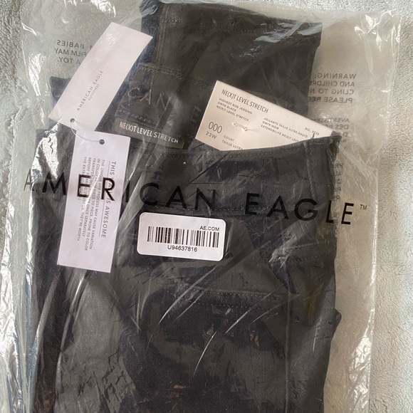 Brand New American Eagle High-Waisted Jegging - Picture 4 of 5